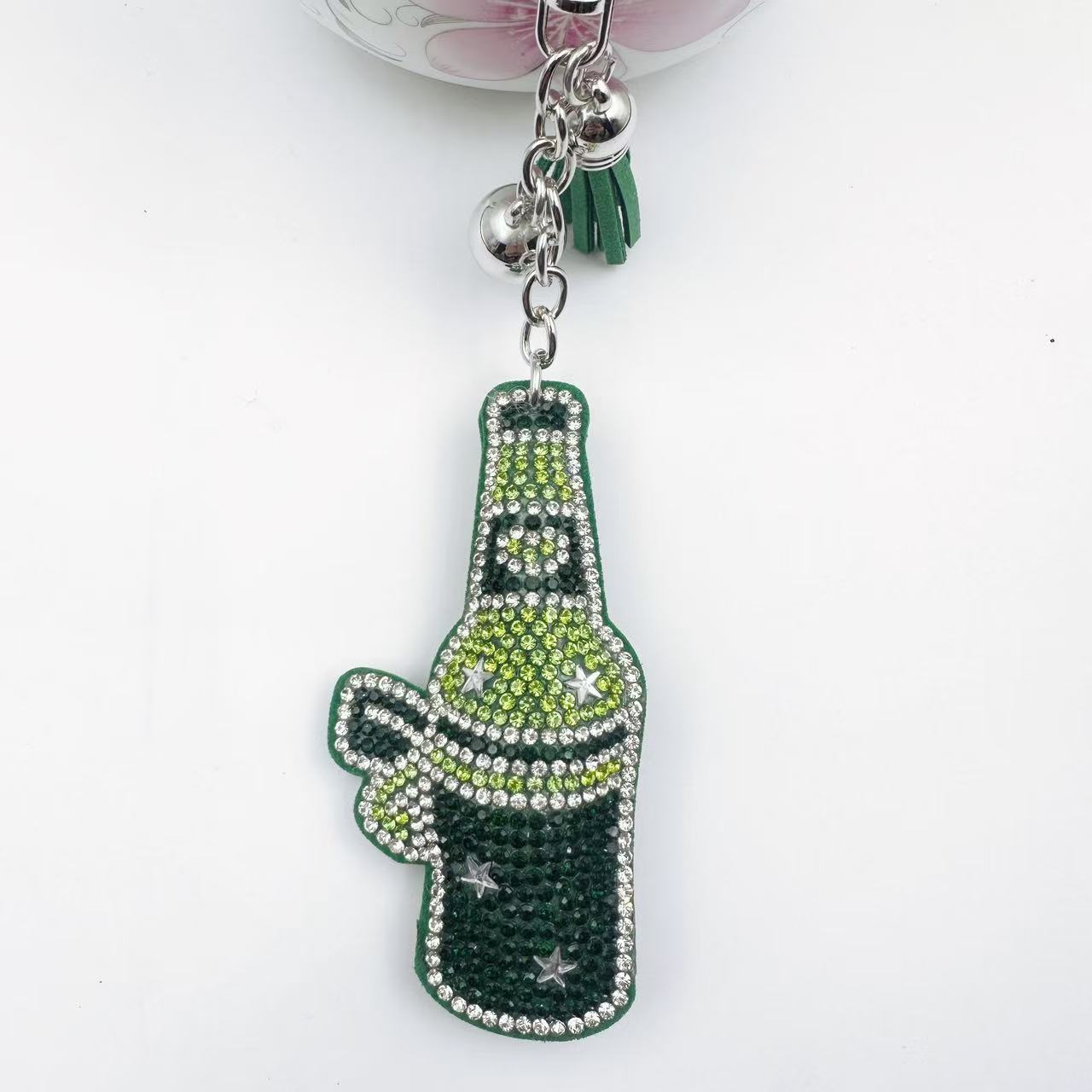 Wholesale Rhinestone Wine Bottle Keychain With Tassel Fashion Accessory For Gift Giving Boutique Resale