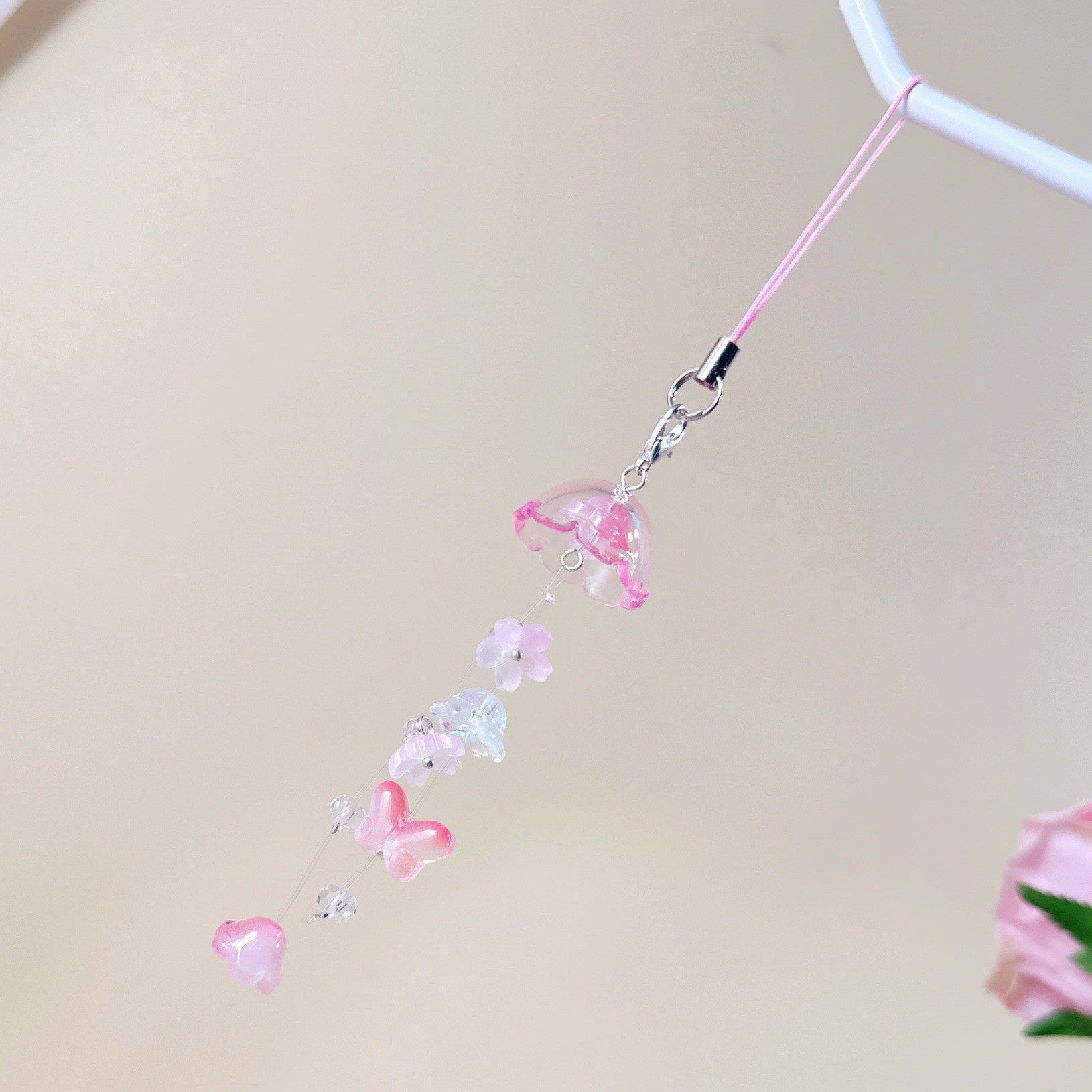 Wholesale Creative Jellyfish Wind Chime Glass Lily Flower Keychain