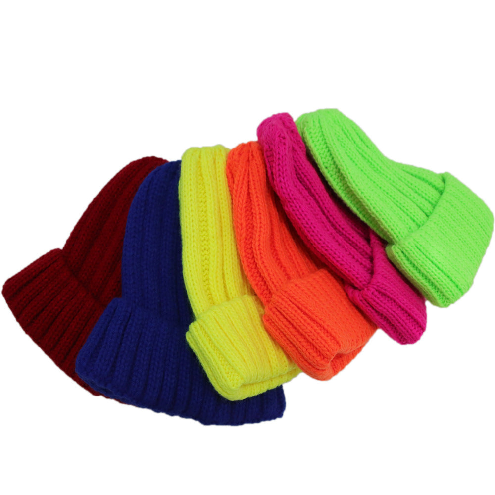 Wholesale Acrylic Solid Color Warm Knitted Hat