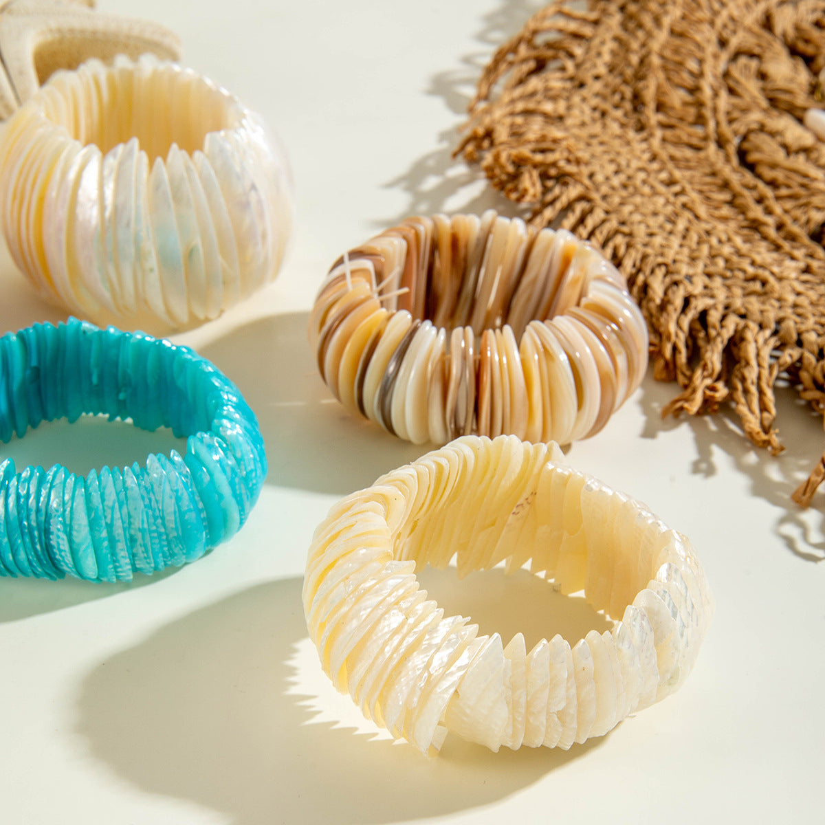 Wholesale Bohemian fresh and versatile beach style natural shell bracelet