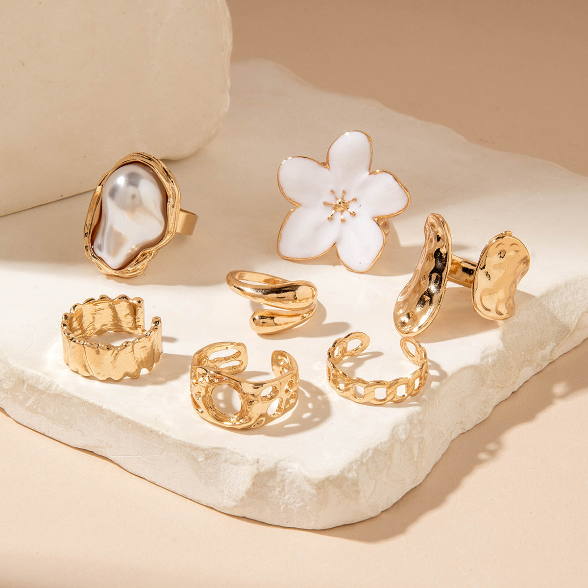 Wholesale Vintage Baroque Pearl Ring Set