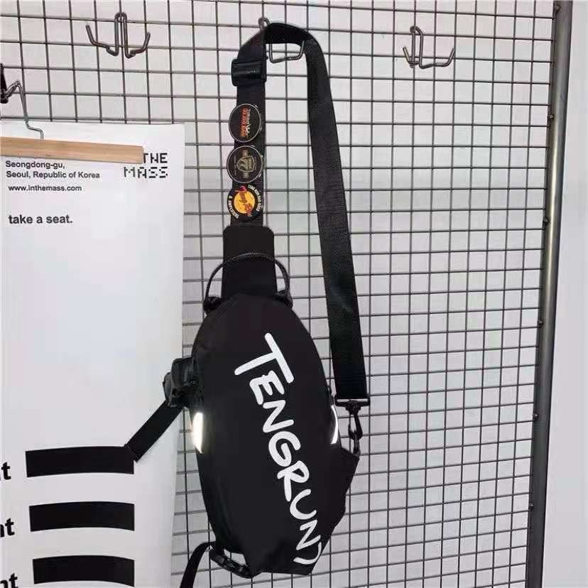 Wholesale Messenger bag sports waist bag casual fashion shoulder bag student personality small cross bag chest bag