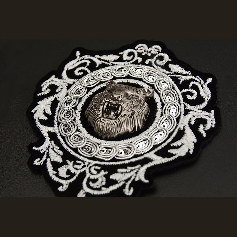 Wholesale Embroidered Metal Crown Badge Patch Pinless Clothing Accessory For Chic Everyday Wear