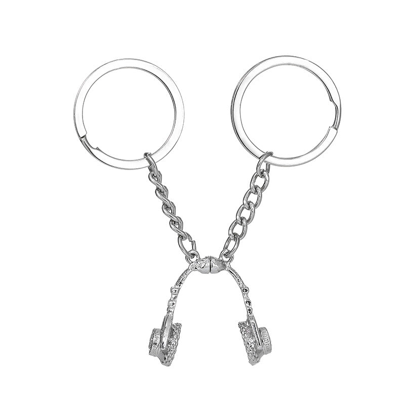 Wholesale Alloy Headphone Magnetic Stitching Couple Keychain