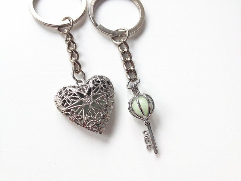 Wholesale Alloy Glow Heart Keychain