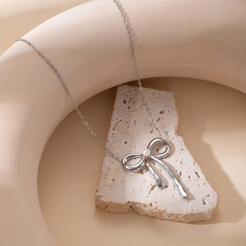 Wholesale titanium steel necklace gold luxury creative bow necklace