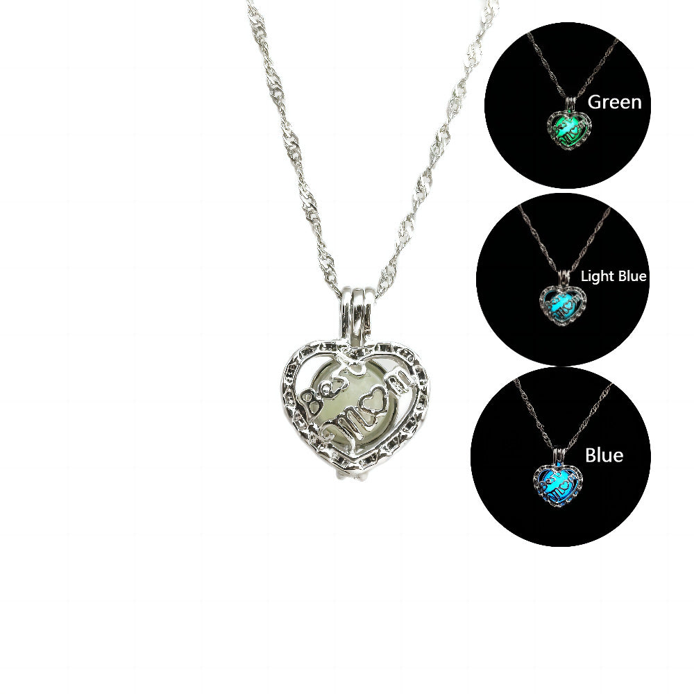 Wholesale Mother' s Day Hollow Luminous Necklace Pendant Heart MOM Alloy Necklace