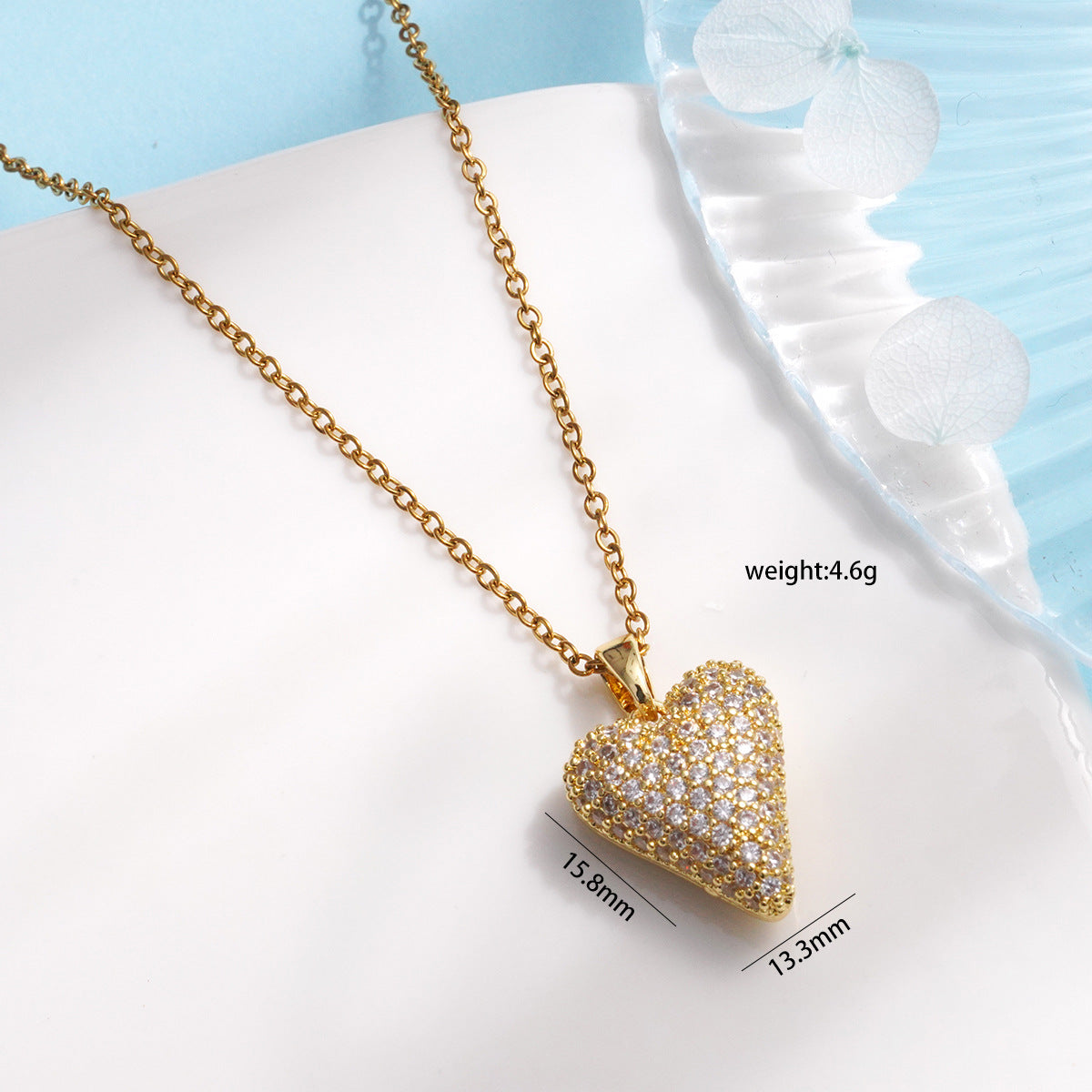 Wholesale Love Crown Necklace Pendant Personalized  Accessories