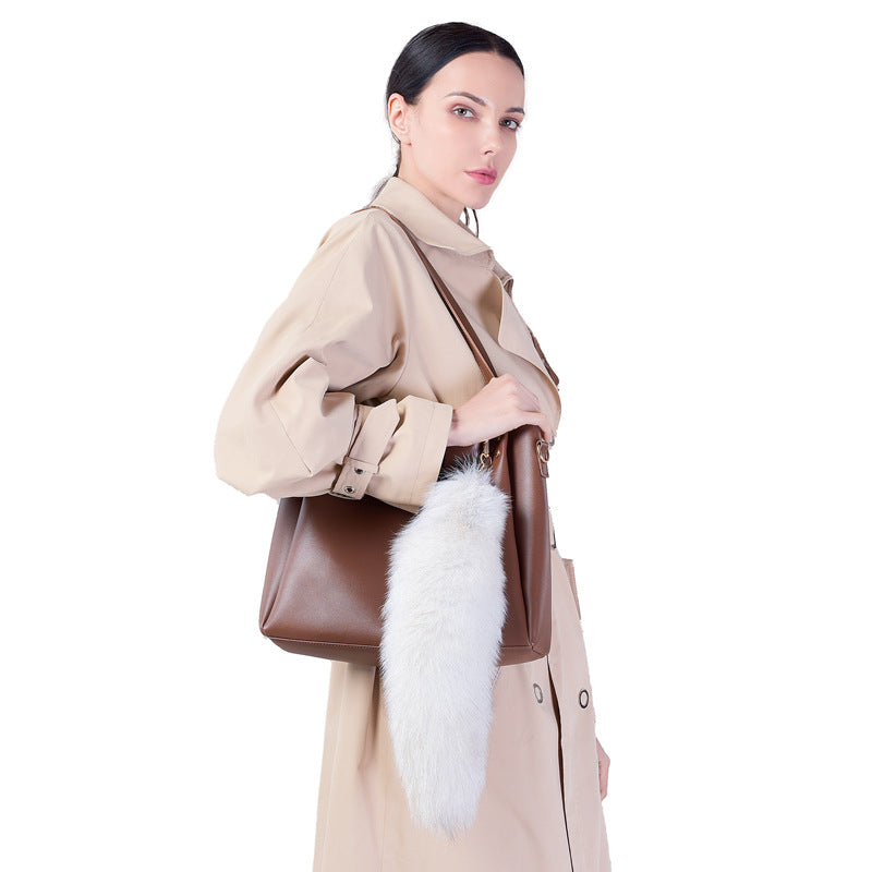 Wholesale of Oversized Fox Hair Pendant Keychains