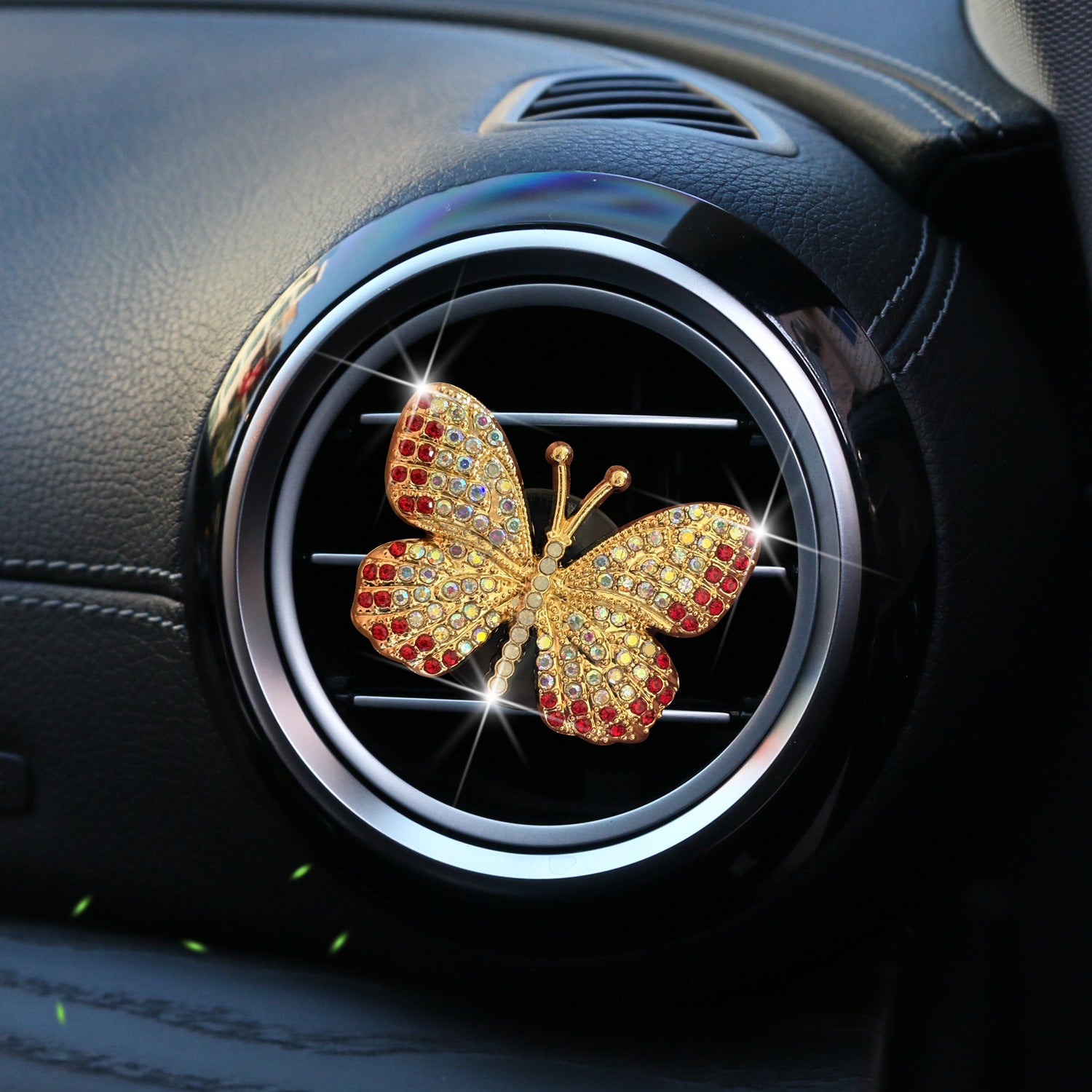 Wholesale car interior perfume clip exquisite butterfly diamond air conditioning air outlet goddess temperament car aromatherapy clip