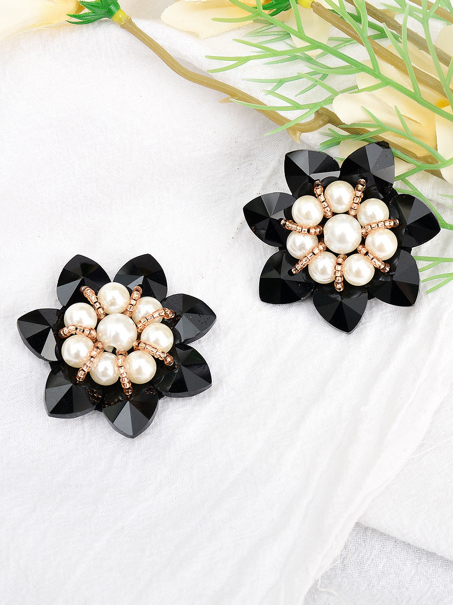 Wholesale DIY Handmade Beaded Cloth Patch Pearl Crystal Color Flower Hat Clothing Decoration