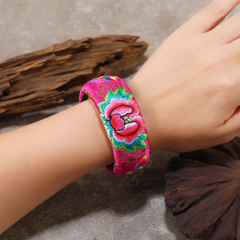 Wholesale Ethnic style embroidered fabric peony wide bracelet