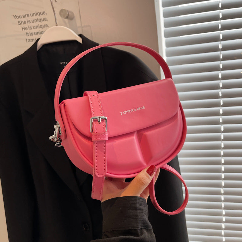 Wholesale PU Simple Single Shoulder Crossbody Saddle Bag