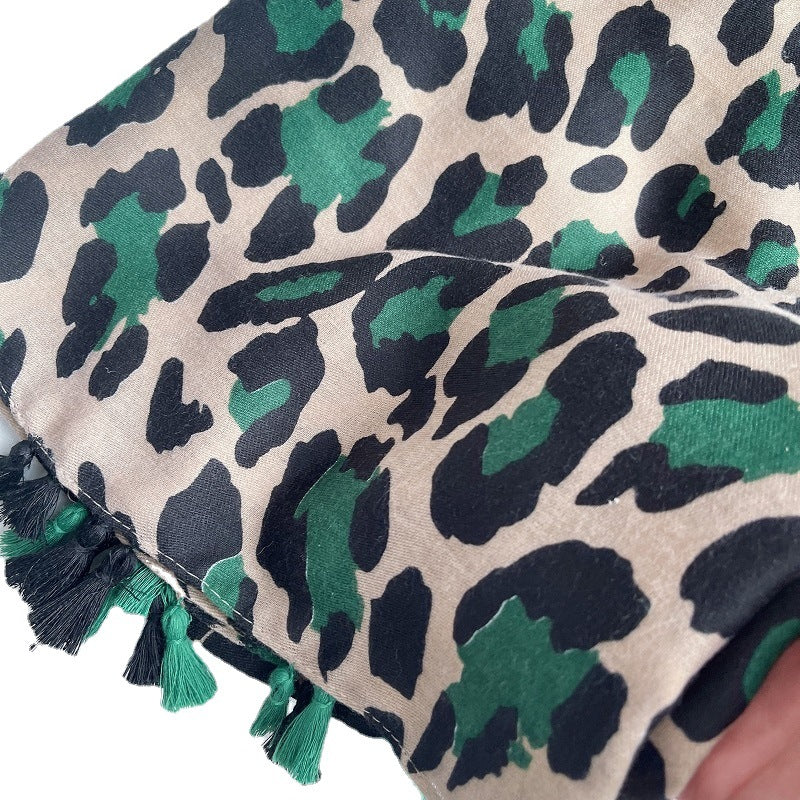 Wholesale Autumn and Winter Cotton and Linen Leopard Print Scarves