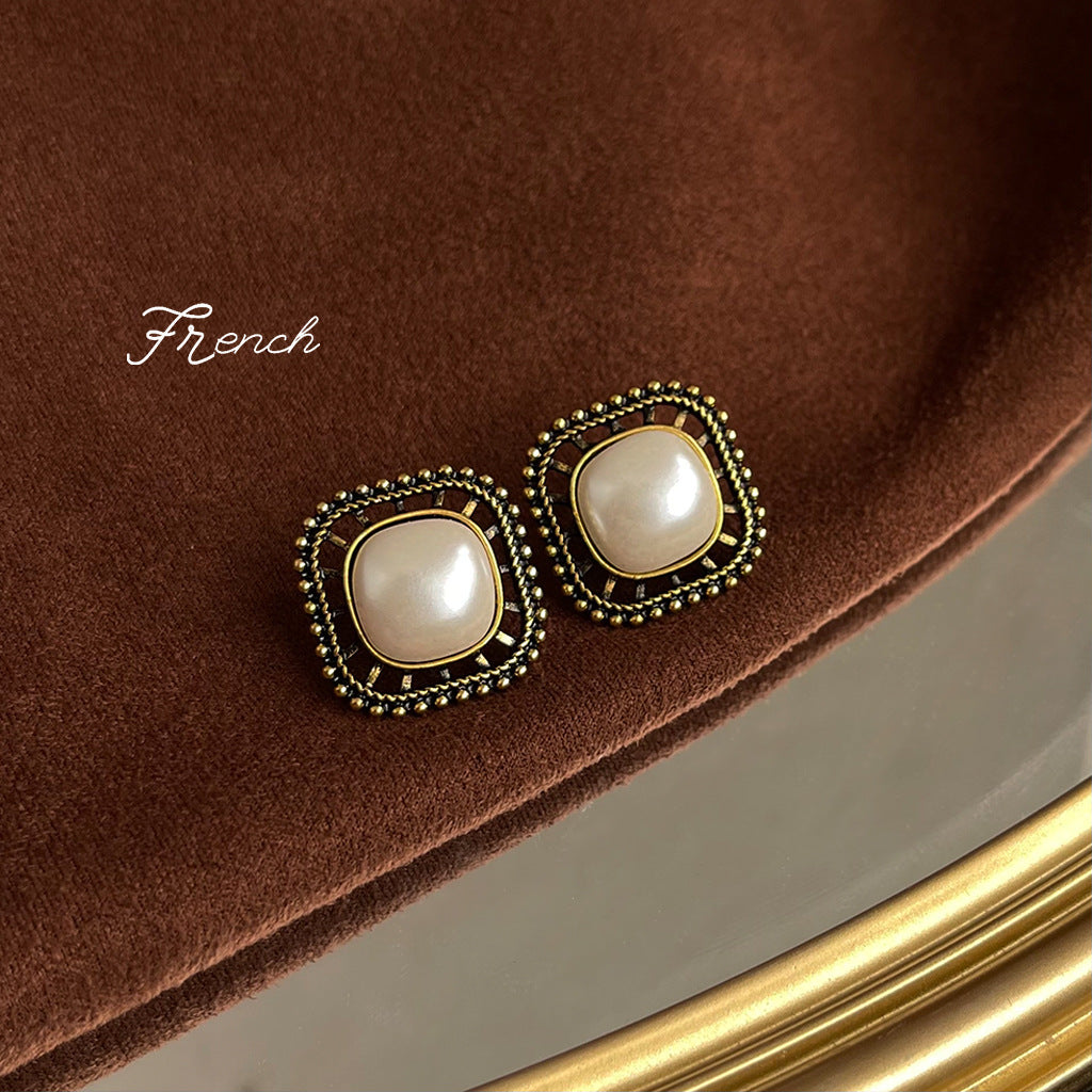 Wholesale Vintage Metal Earrings