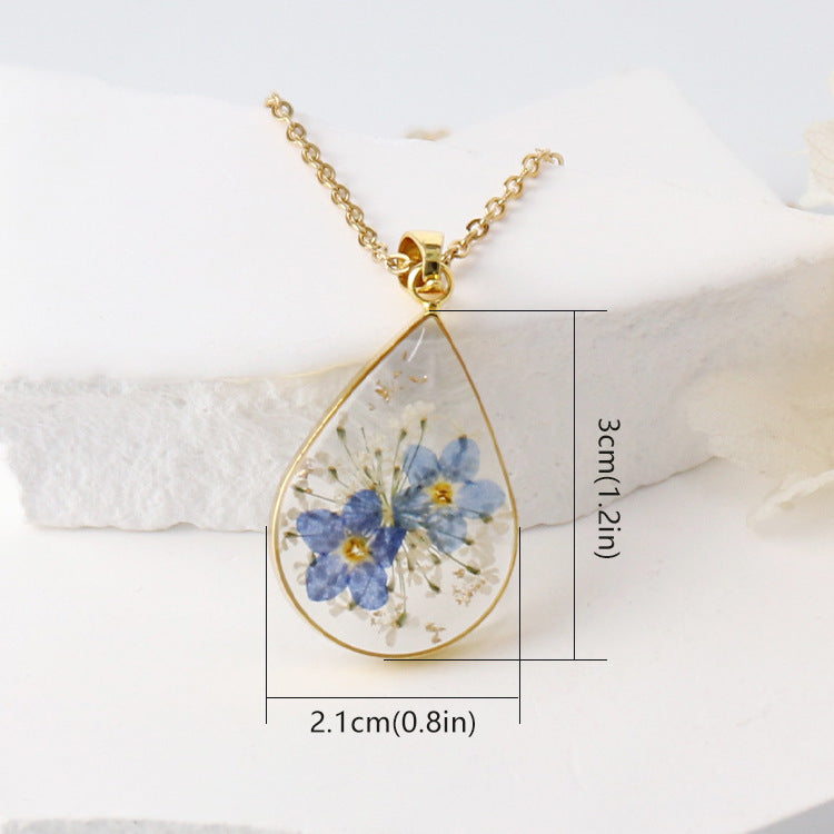 Wholesale new 6pcs/pack rose gold forget-me-not pendant real flower dried flower jewelry transparent resin crafts high-grade necklace