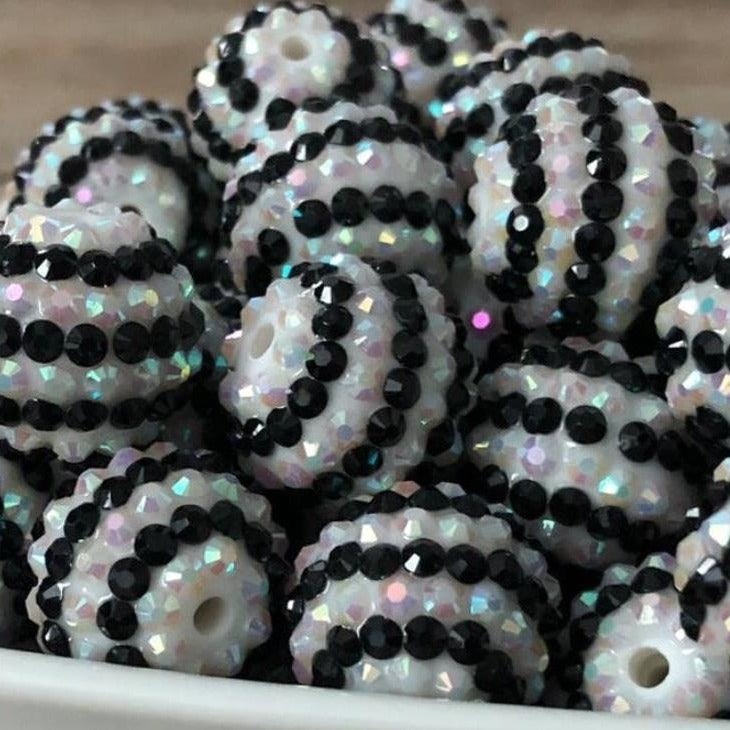 Wholesale 5pcs 16-22mm Resin Black and White Stripe Diamond Beads