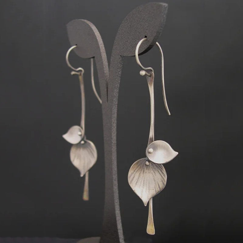 Wholesale Plant Leaf Metal Petal Drop Earrings