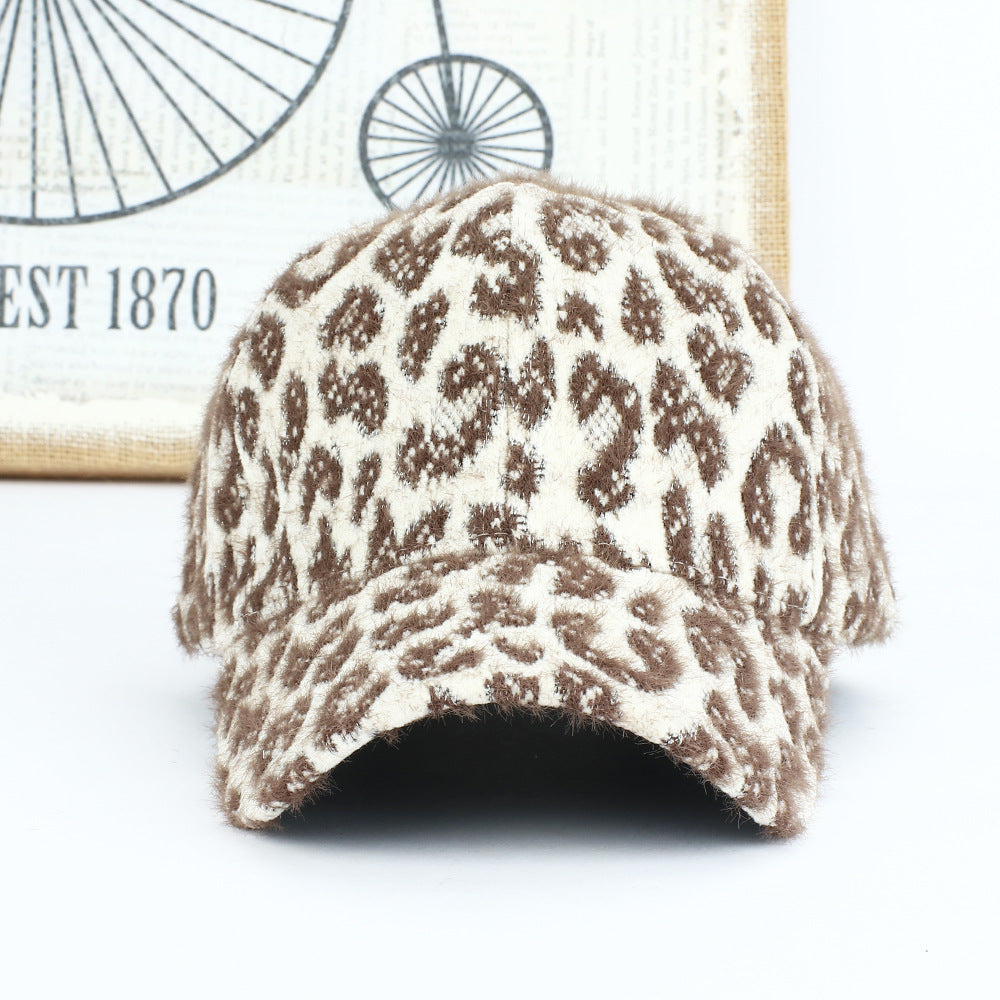 Wholesale Autumn and Winter Leopard Print Fashion Love Men and Women Warm Caps