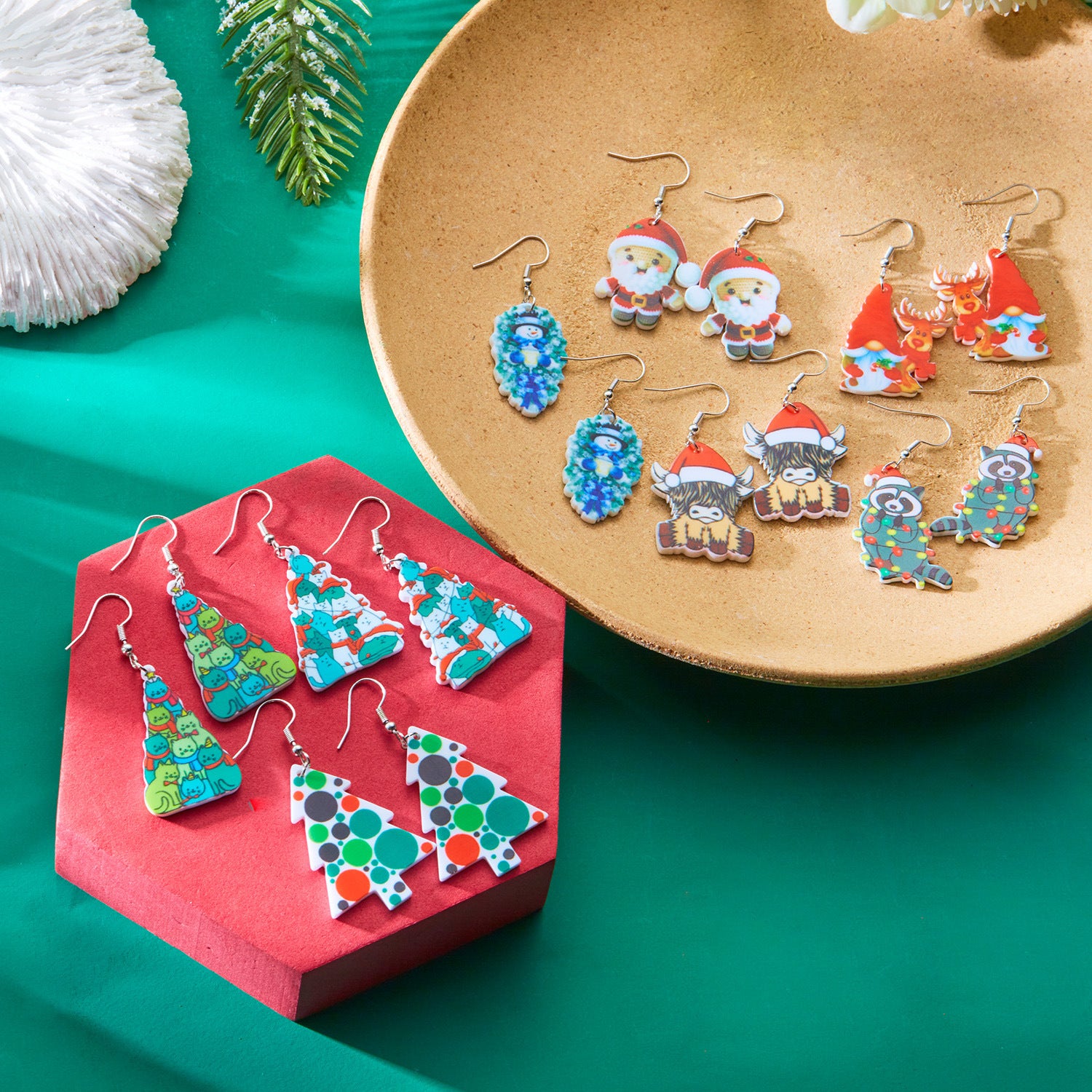 Wholesale Santa Claus Cat Christmas Series Acrylic Earrings