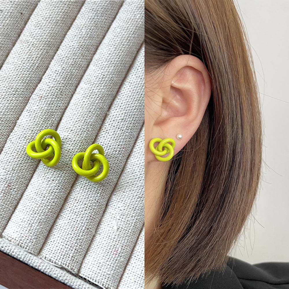 Wholesale Color Twist Alloy Earrings