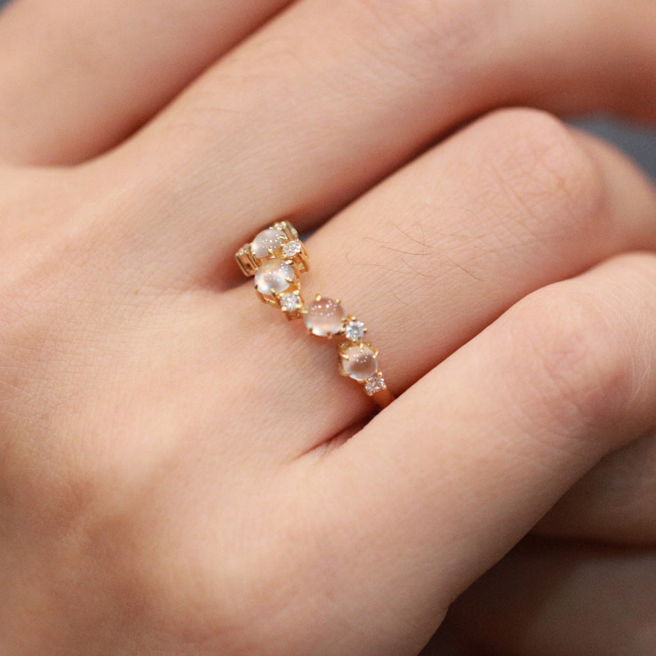 Anillo de cobre de cuentas con incrustaciones de luna al por mayor