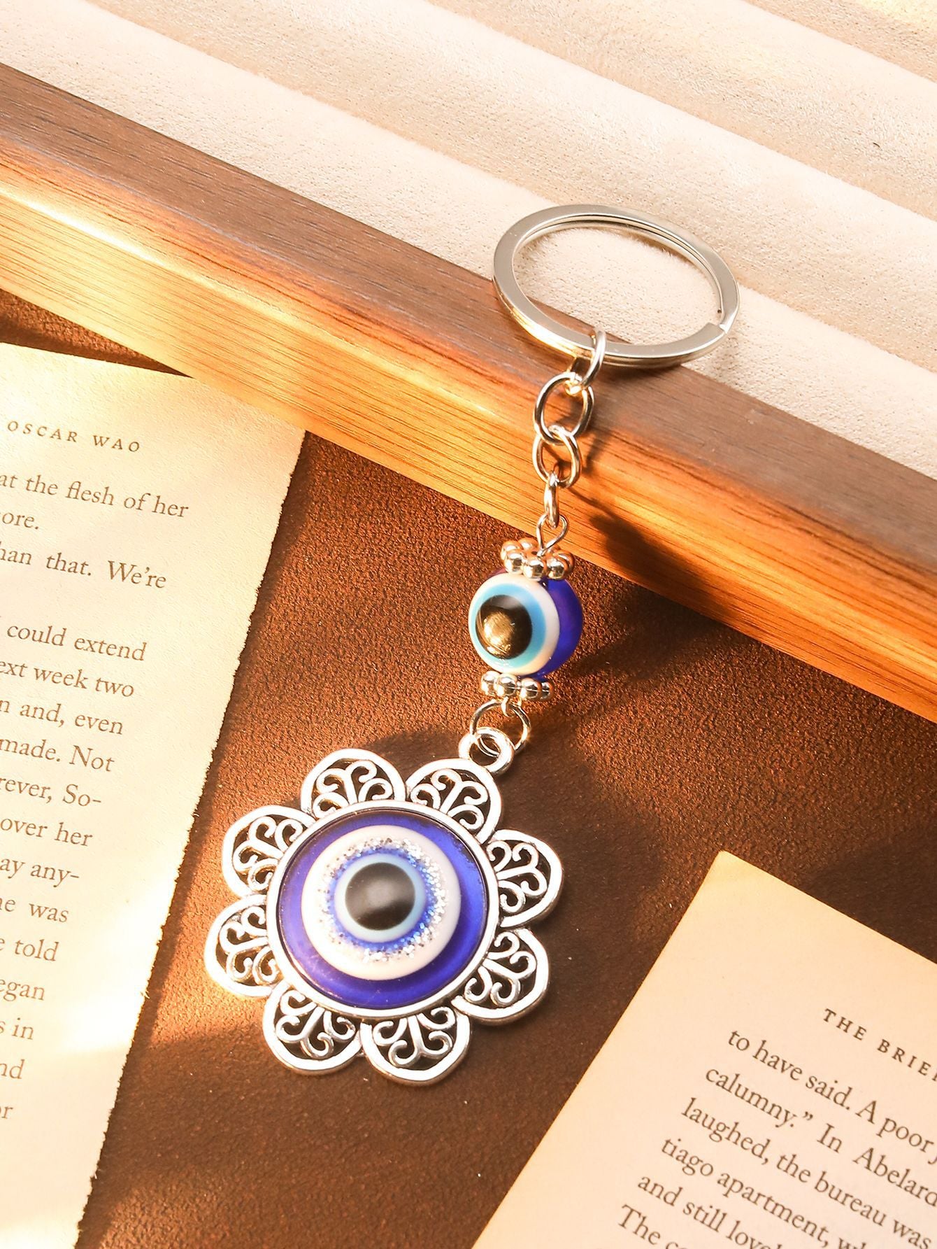 Wholesale Evil Eye Retro Compass Moon Snowflake Keychain