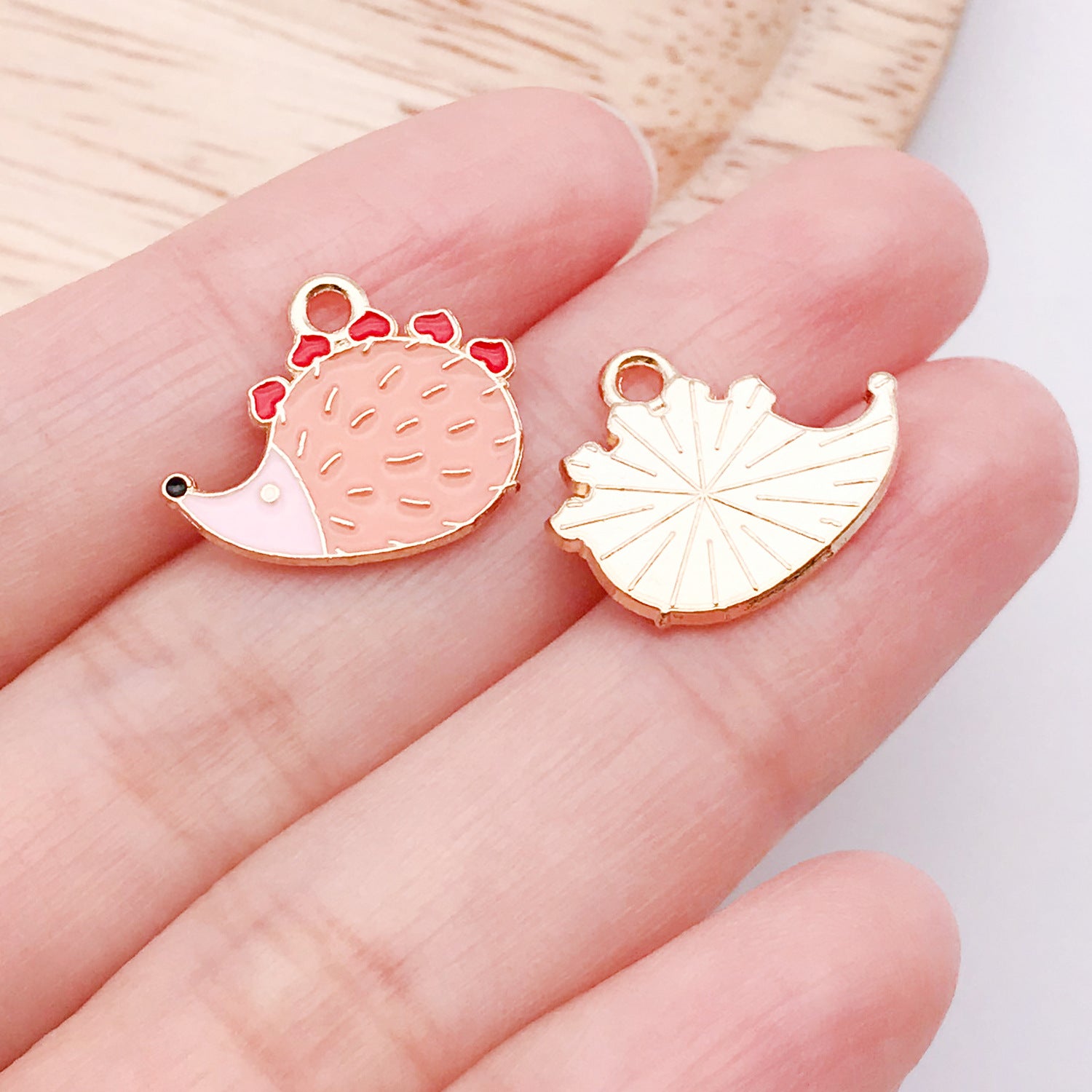 Wholesale Valentine' s Day Love Variety Cartoon Jewelry Accessories Pendant