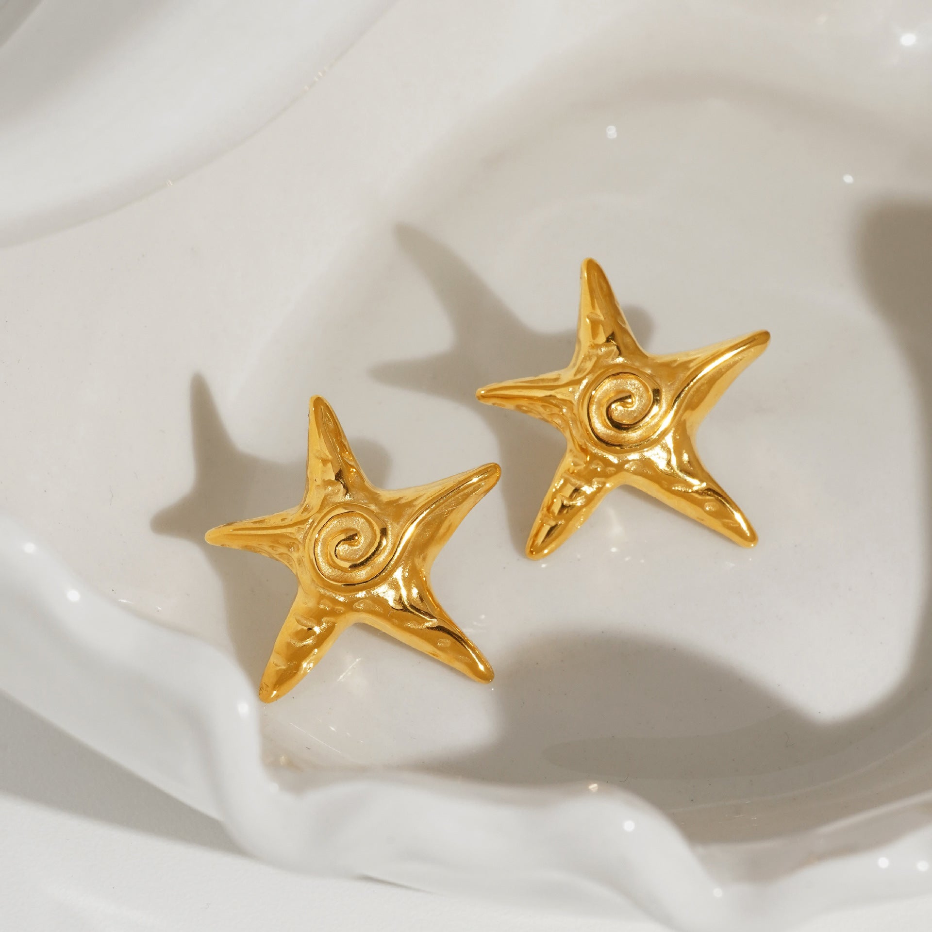 Wholesale 18k gold-plated titanium steel starfish beach necklace earrings set