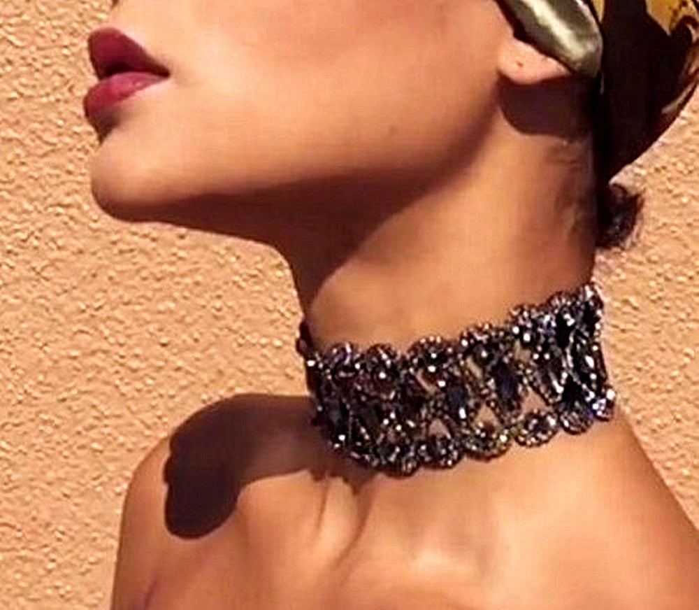 Wholesale Alloy Diamond-Studded Necklace