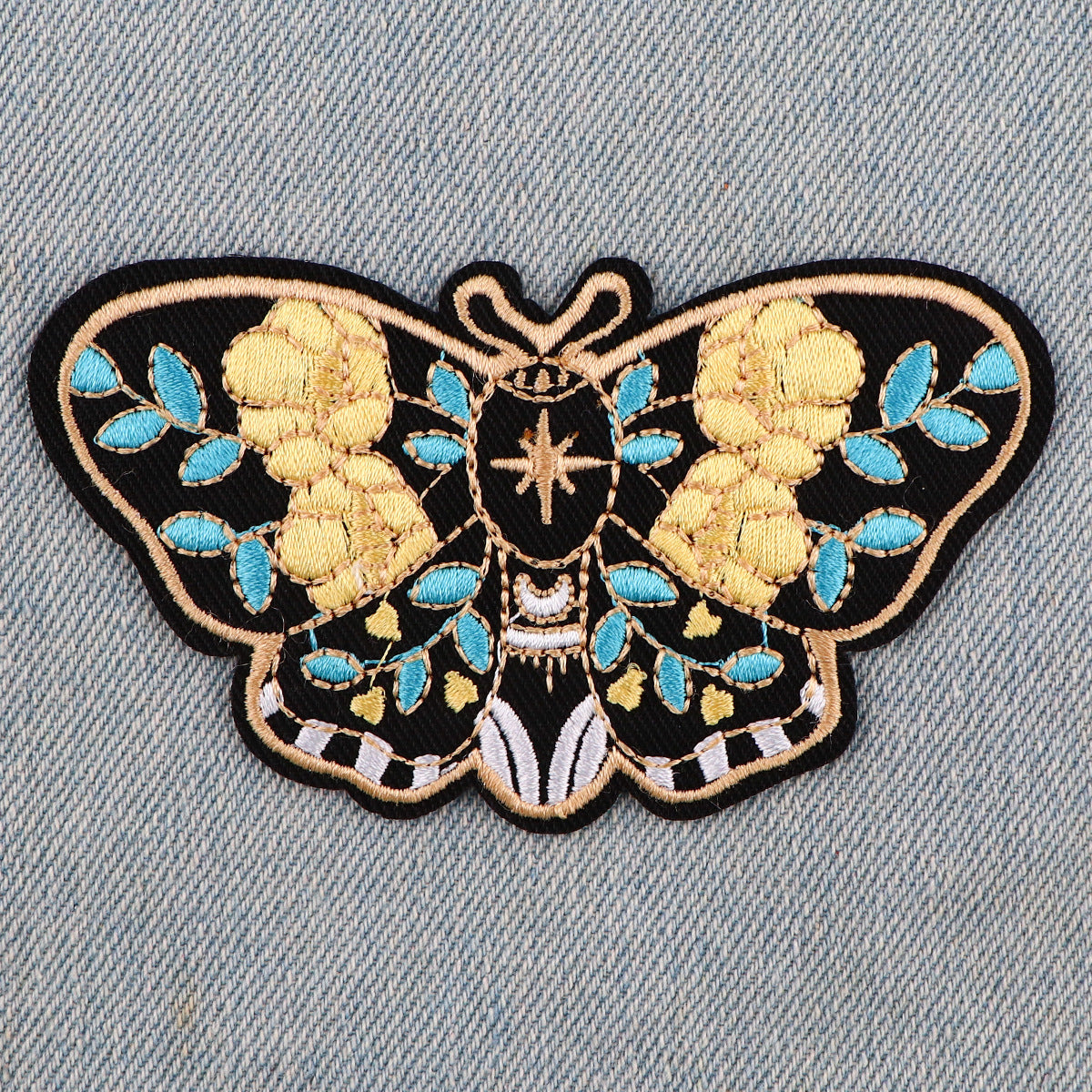 Wholesale Butterfly Cloth Patch Insect Embroider Patch Clothing Luggage Accessories