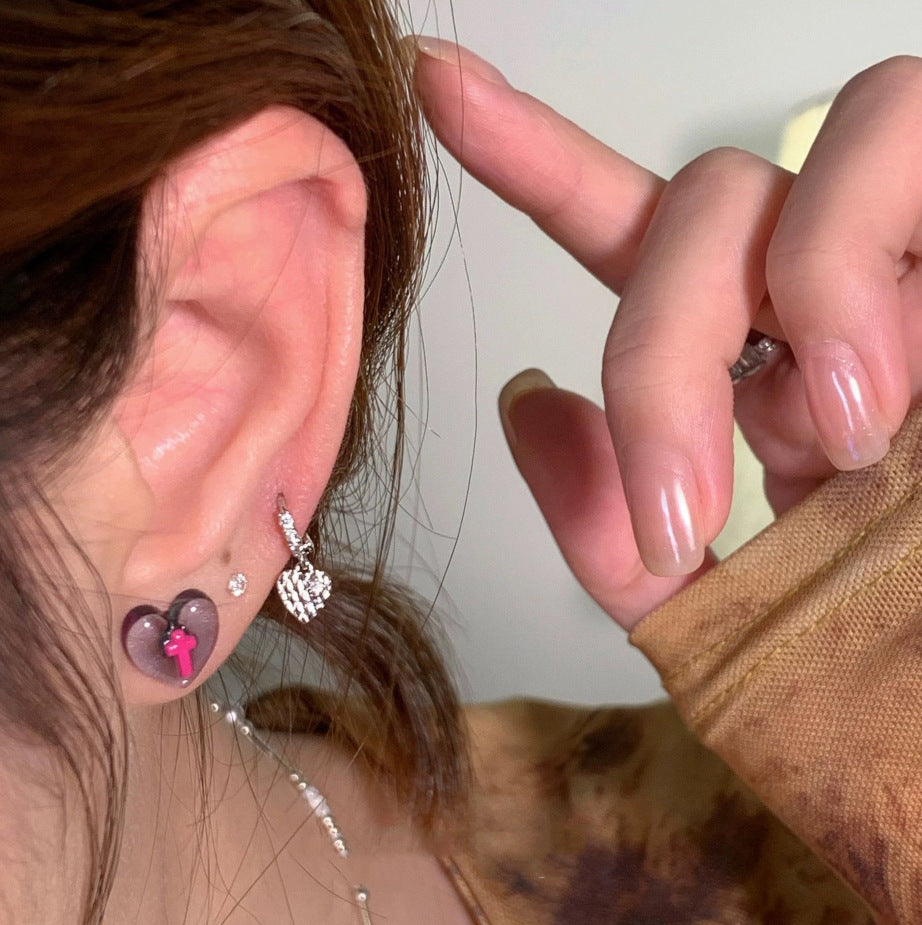 Wholesale Dark Cross Anti-allergic Heart  Stud Titanium steel Earrings