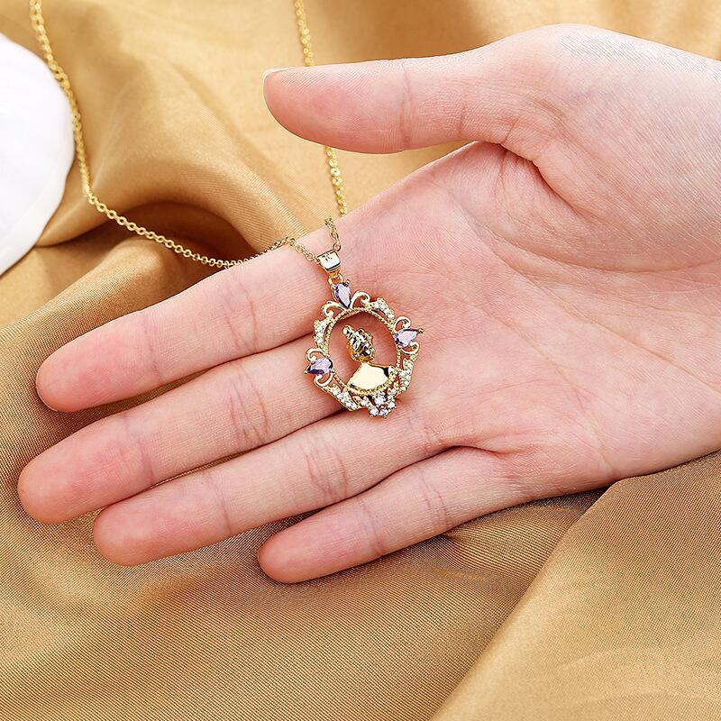 Wholesale Statue of Liberty Crystal Stone Necklaces