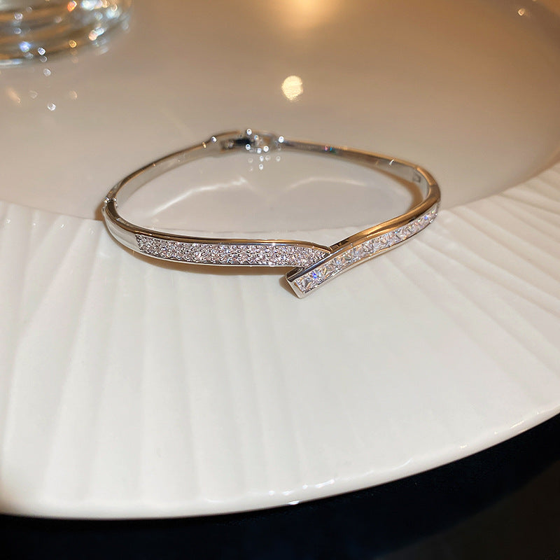 Wholesale Zircon Double Layer Letter Buckle Bracelet