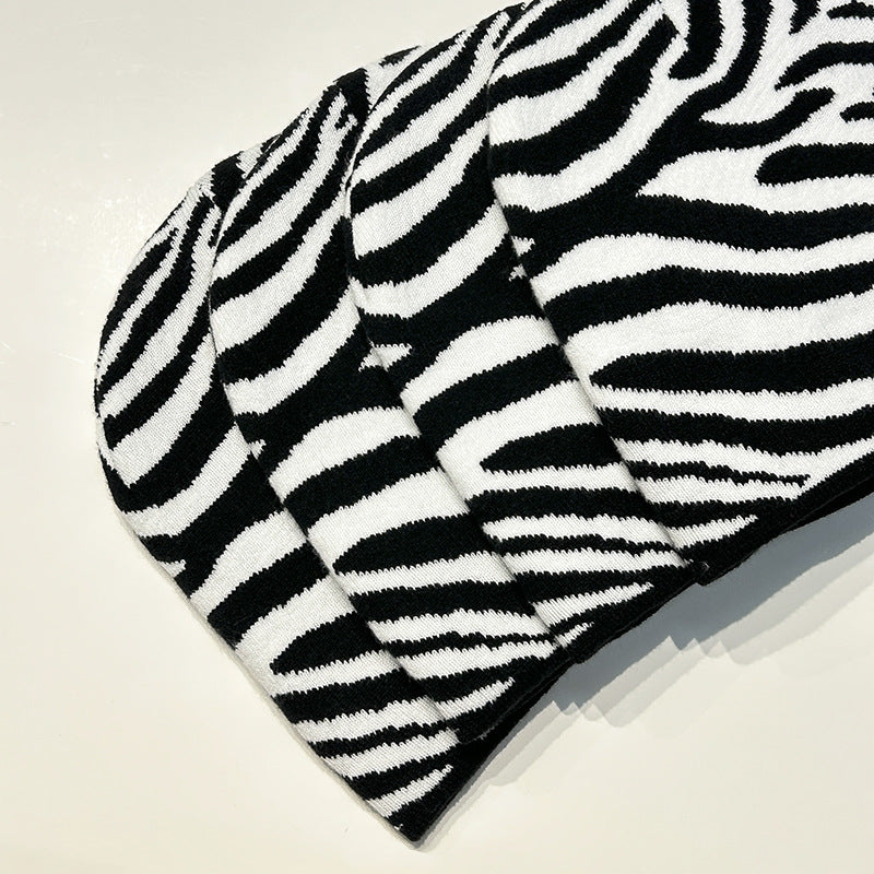 Wholesale Acrylic Black and White Zebra Patterned Wool Hats