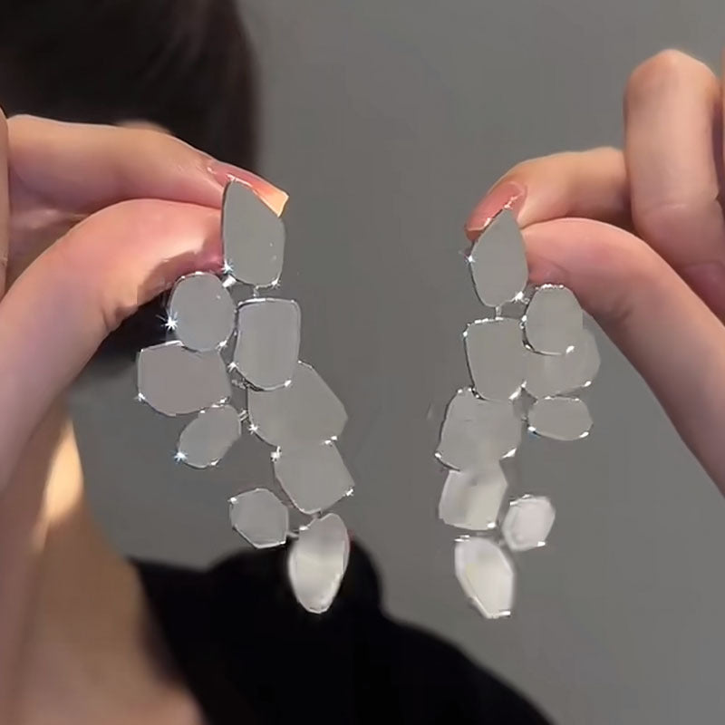 Wholesale Simple Fashion High-end Exaggerated Irregular Metal Piece Earrings