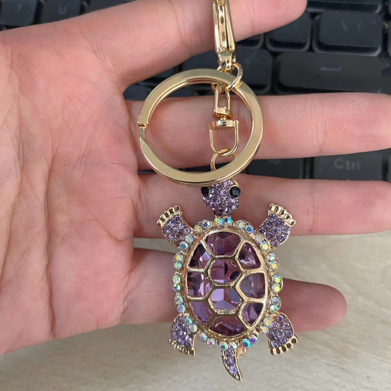 Wholesale Colorful Rhinestone Metal Cute Turtle Keychain