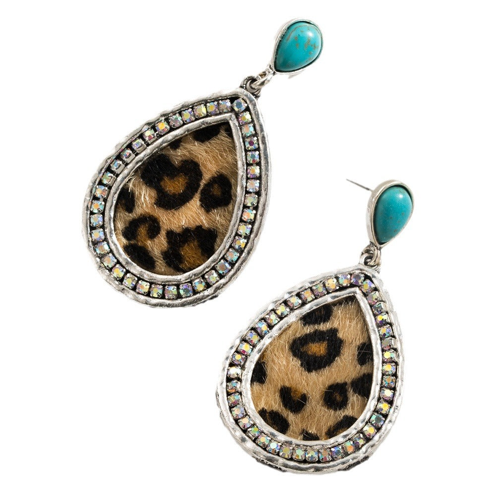 Wholesale Exaggerated Vintage Oval Turquoise Hollow Leopard Leather Earrings