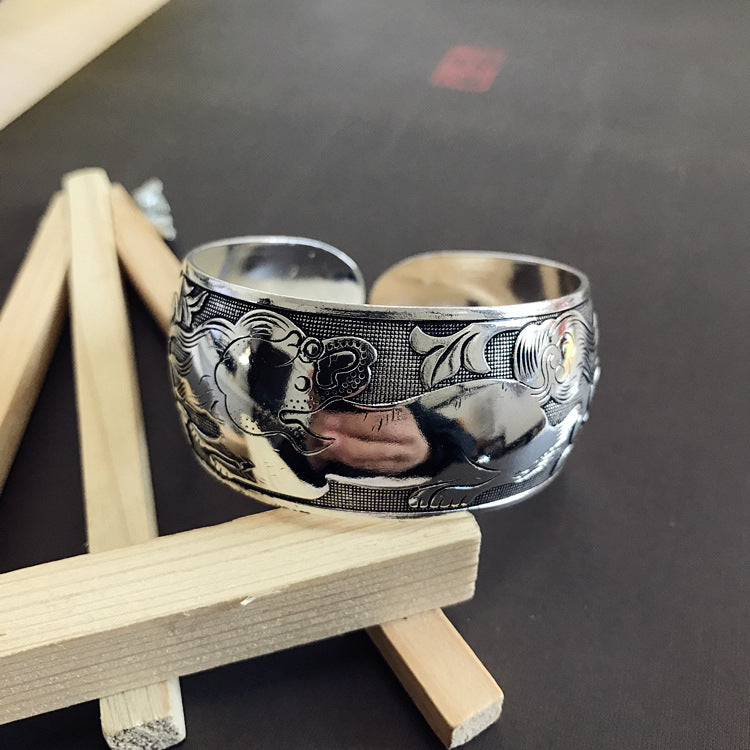 Wholesale Retro Ethnic Style Silver Bracelet