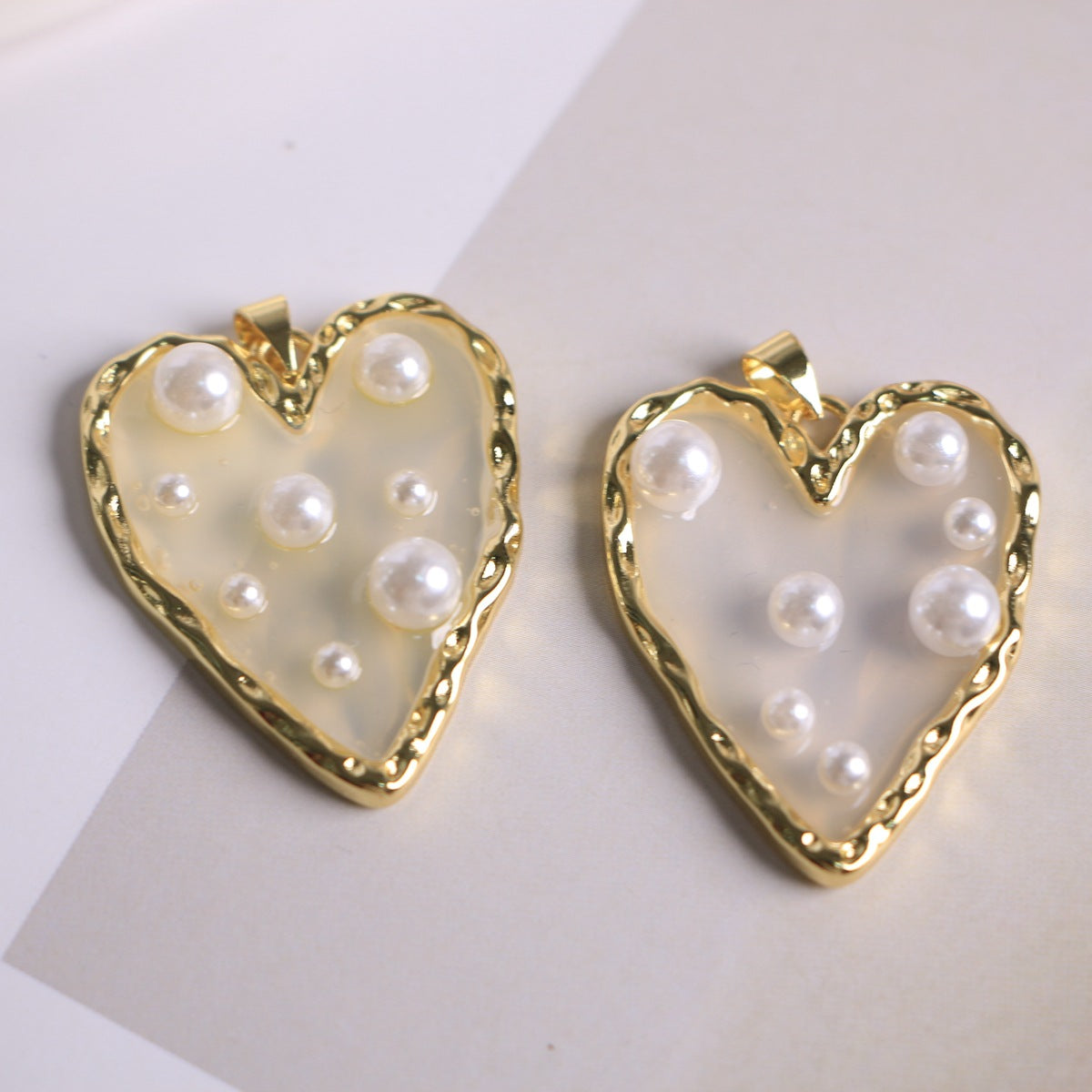 Wholesale Inlaid pearl star heart-shaped circular pendant