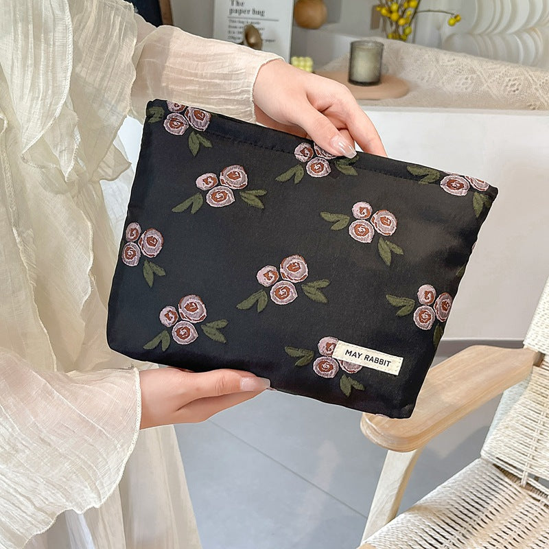 Wholesale MAY RABBIT new retro embossed flower high quality cosmetic bag large capacity canvas bag female liner bag