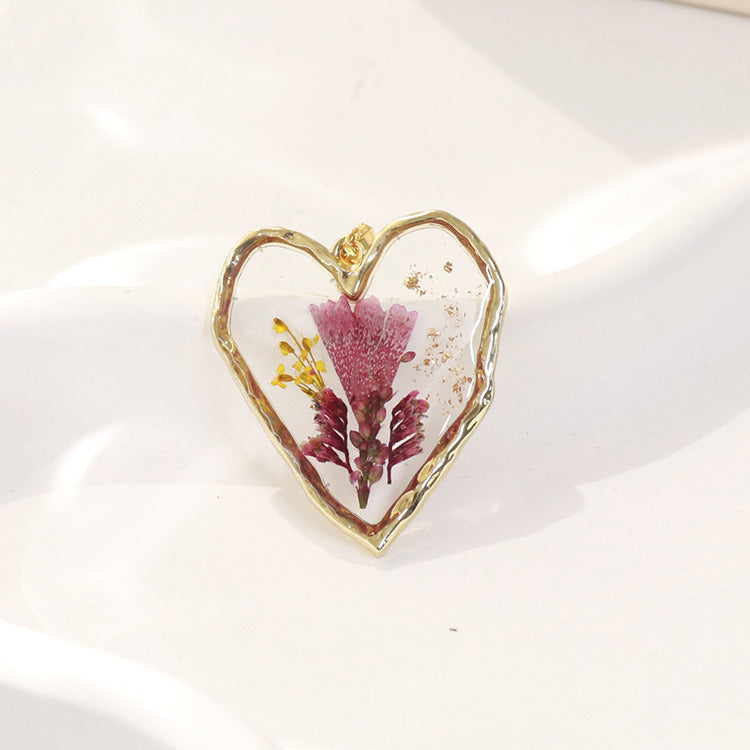 Wholesale 6pcs Irregular Love Month Flower Real Flower Pendant Resin Accessories