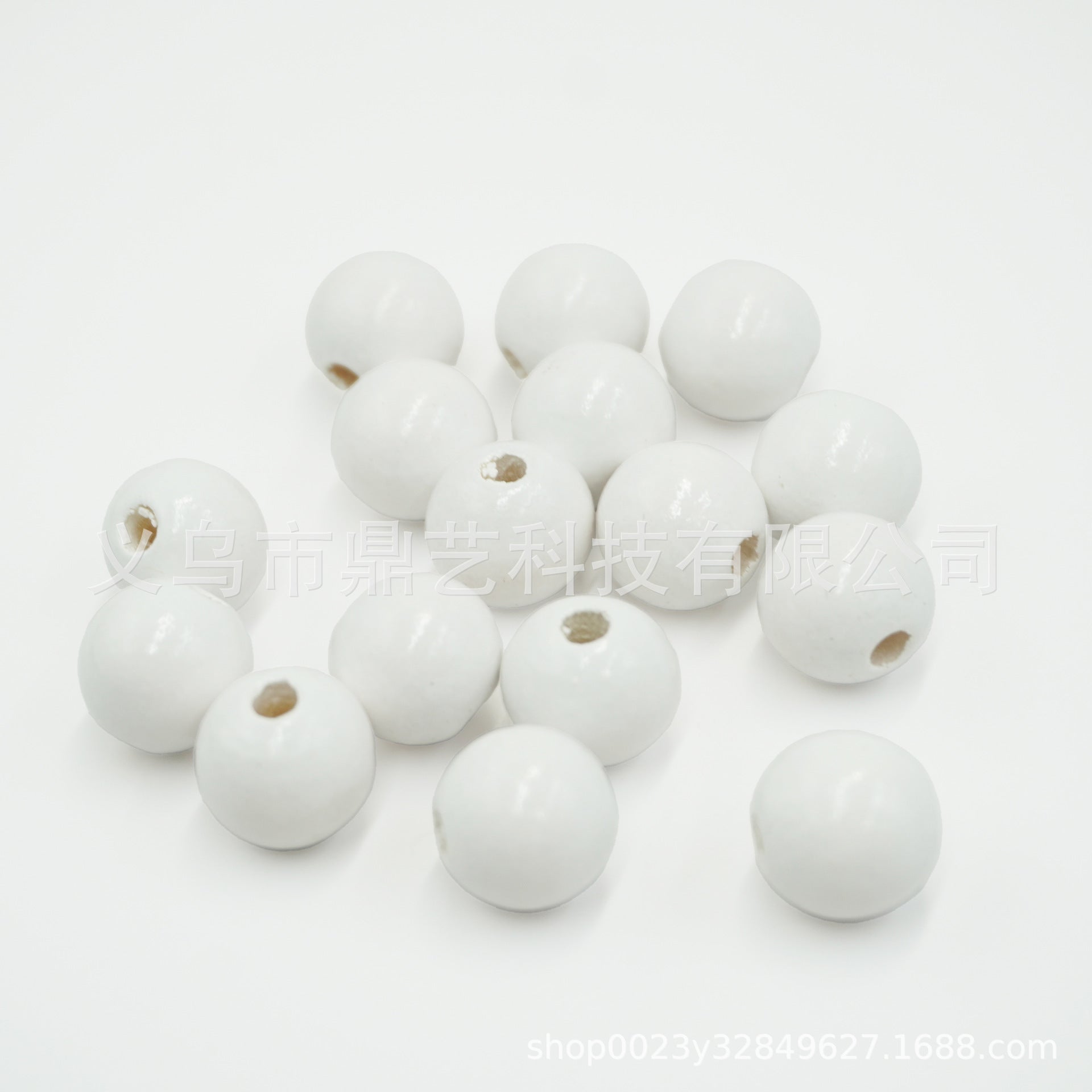 Wholesale 100pcs/pack Christmas Wooden Beads Snowman Beads