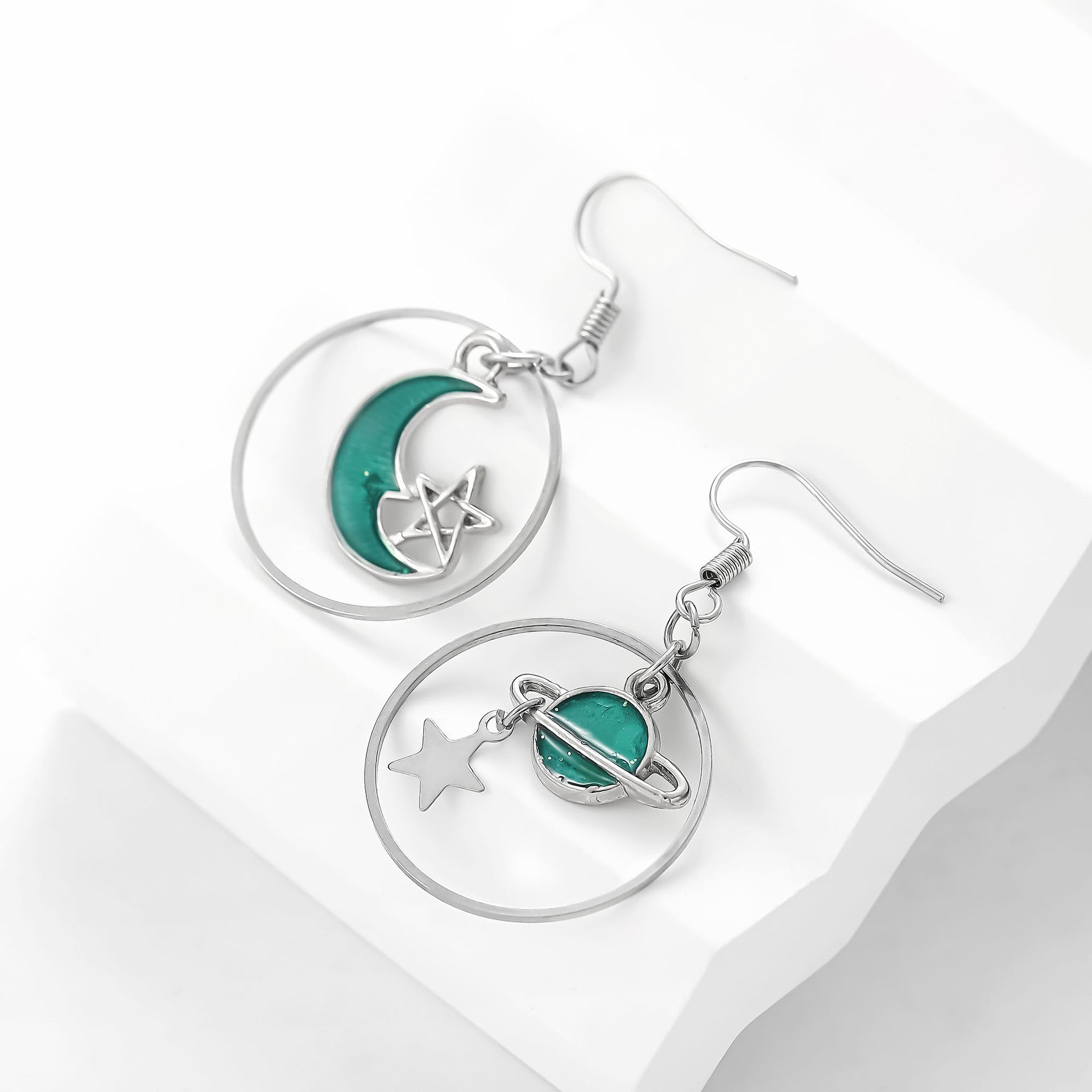 Wholesale Oil-Dripping Star Moon Planet Asymmetric Earrings Set