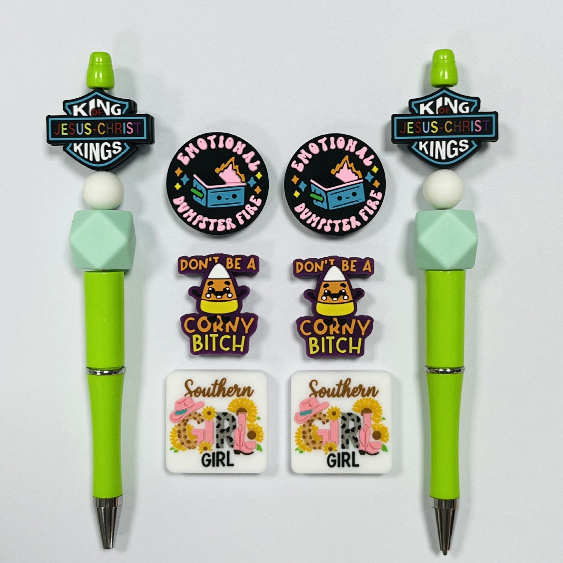 Wholesale 10pcs/pack Silicone Cartoon DIY Letter Focus Beads