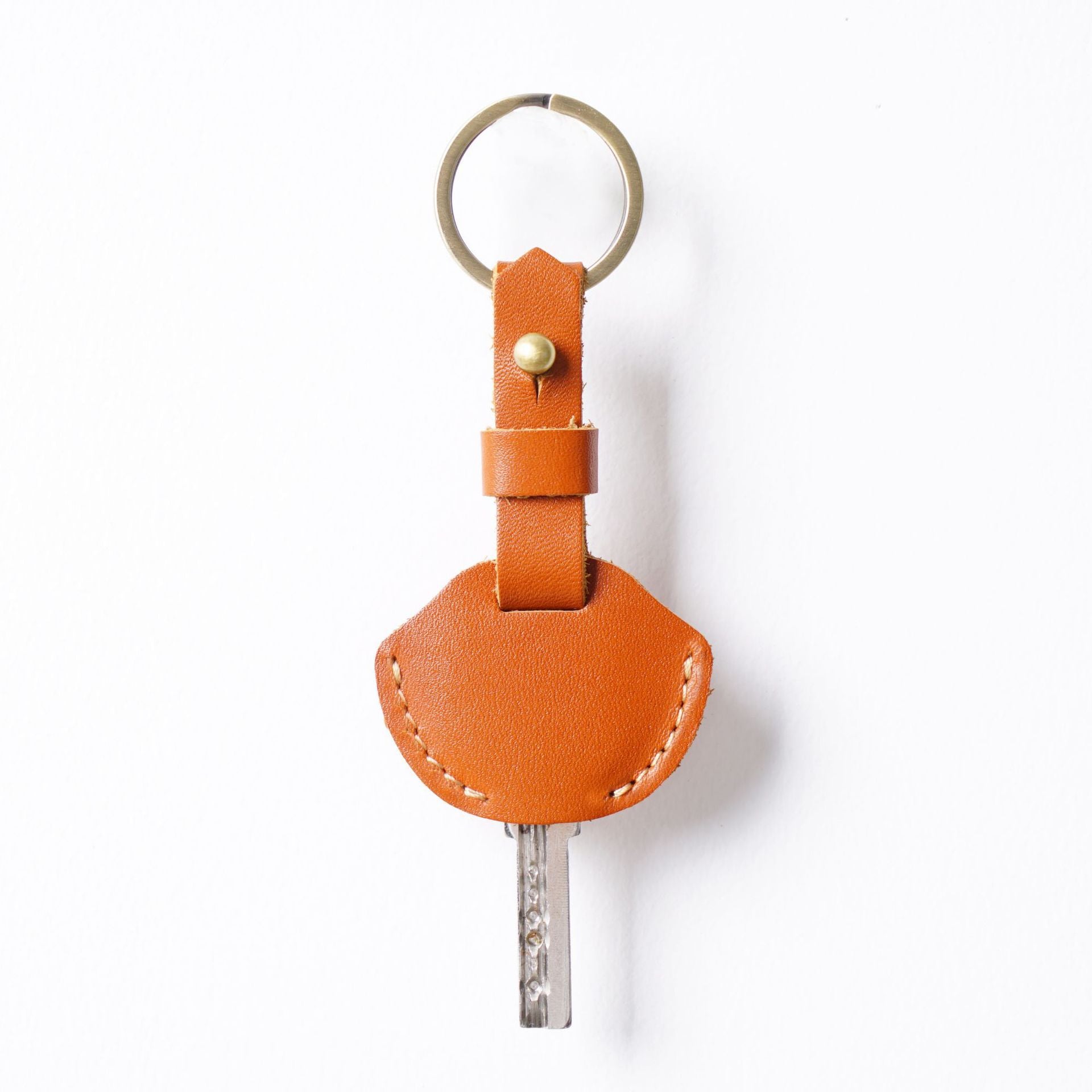 Wholesale Handmade Vintage Cowhide Leather Keychain