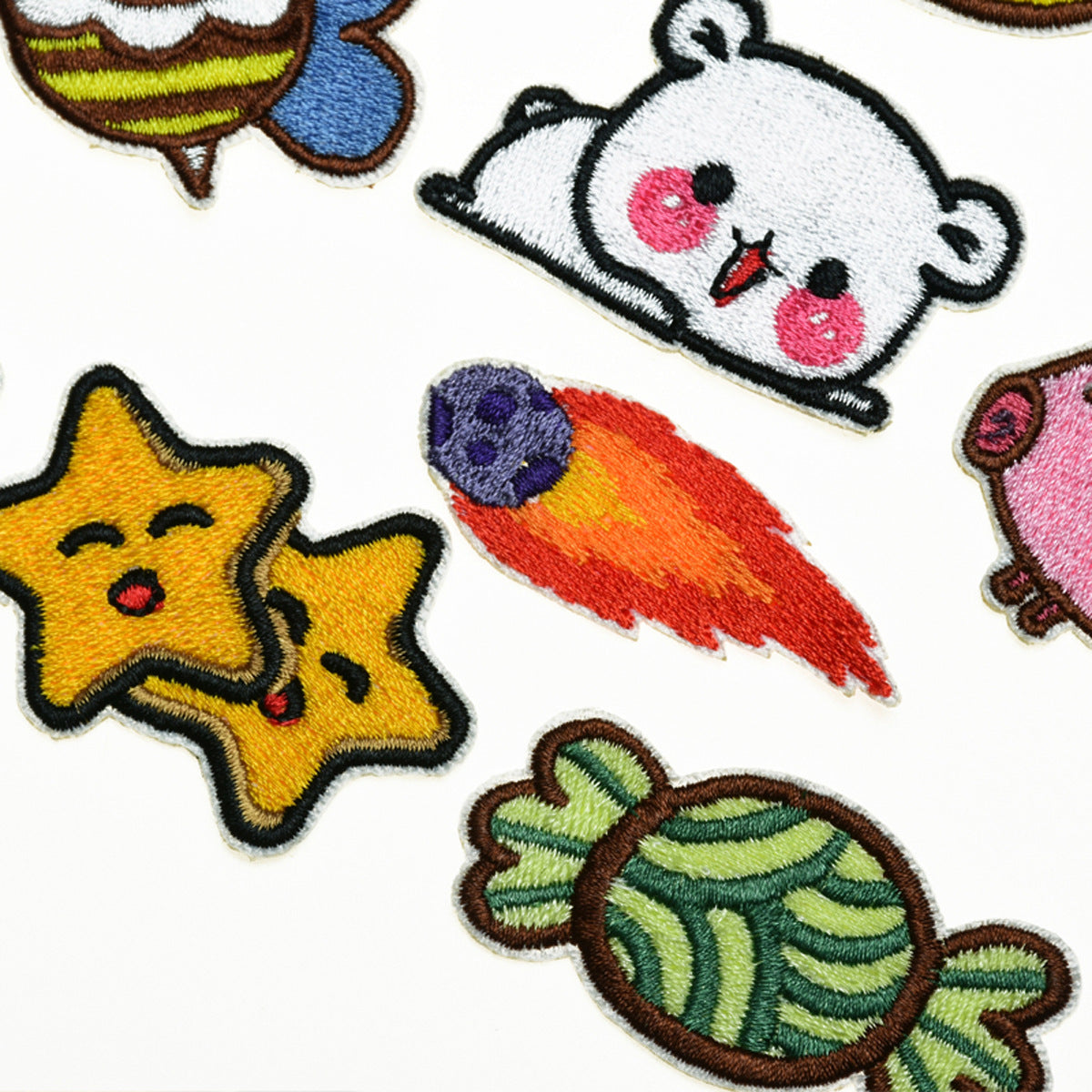 Wholesale Cute Cartoon Bee Embroidered Patch Stylish Decorative Accent For Clothing Hats Towels DIY Craft Supply