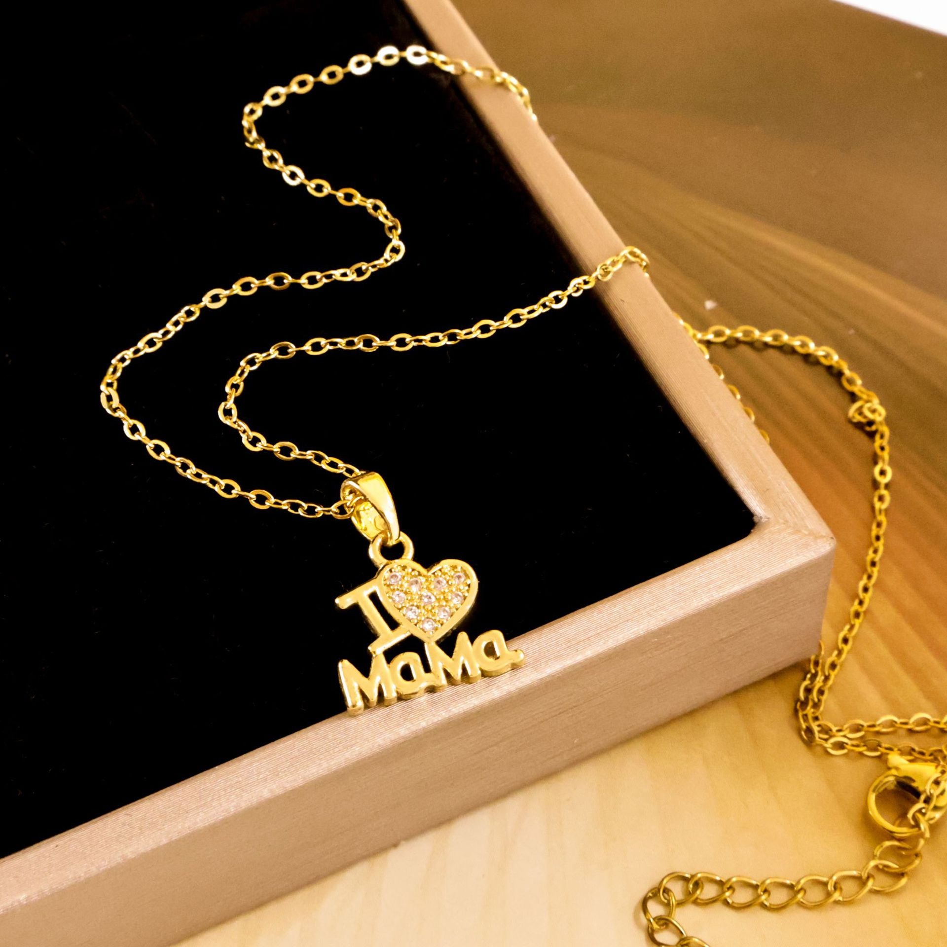 Wholesale Titanium Steel Heart Necklace