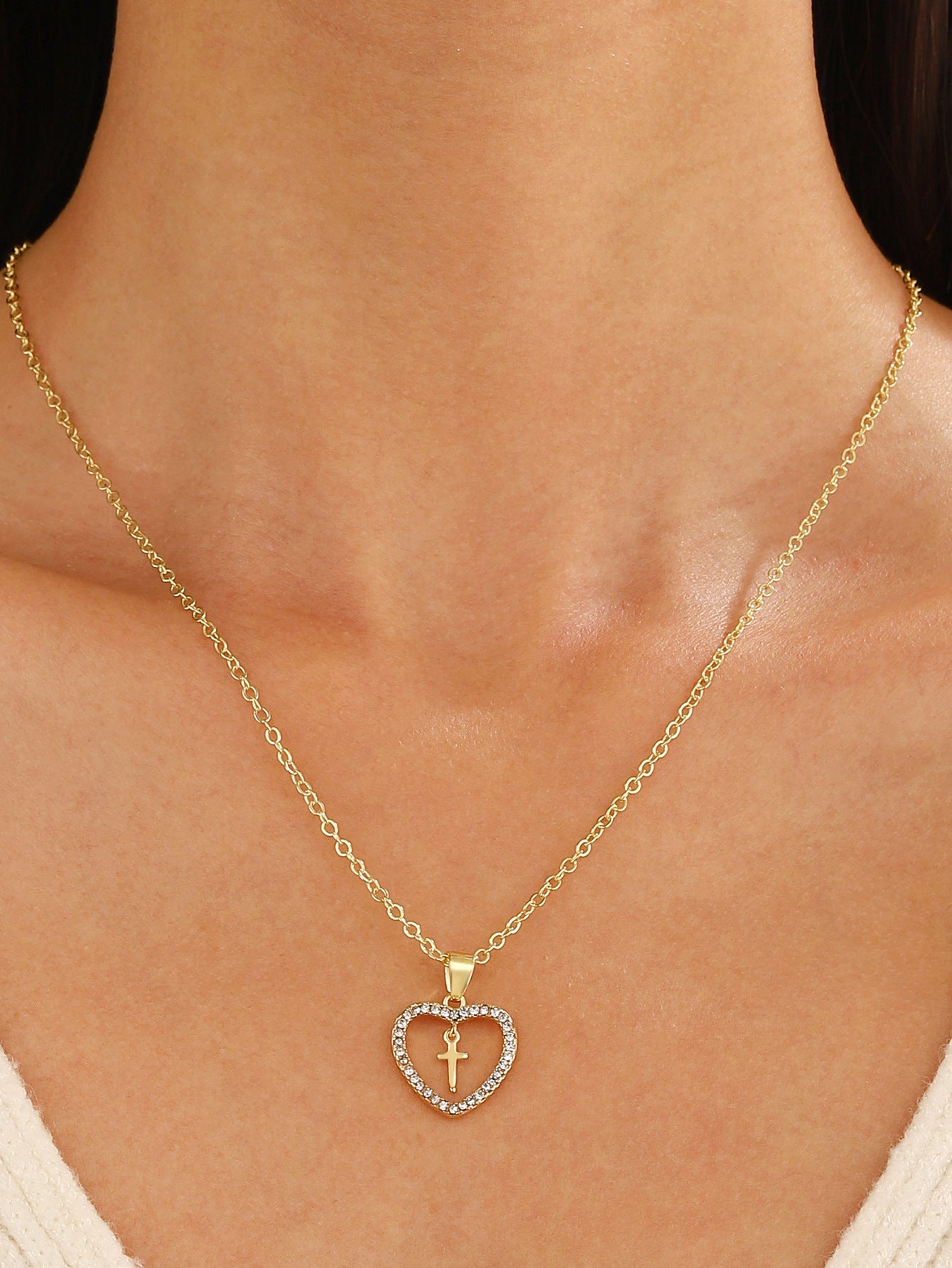 Wholesale Female Cross Creative Design Geometric Lockbone Punk Hip-hop Necklace Chain