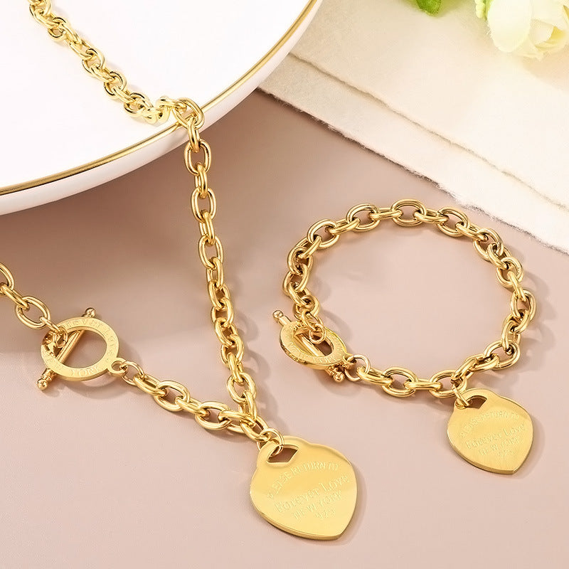 Wholesale 18K Gold-plated Heart-shaped Open Glossy Clavicle Chain Multi-color Epoxy Titanium Steel Ring Set